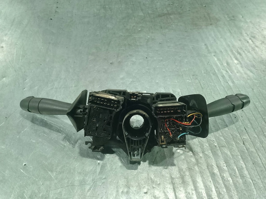 фото №8, Перемикач комбінований dacia sandero i 8200792584s 1.2 16v