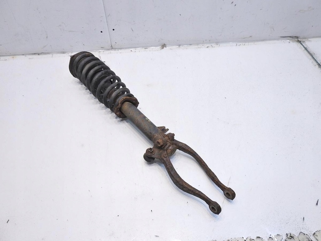 фото №8, Амортизатор пружина правый mazda 6 gh 2.0 citd