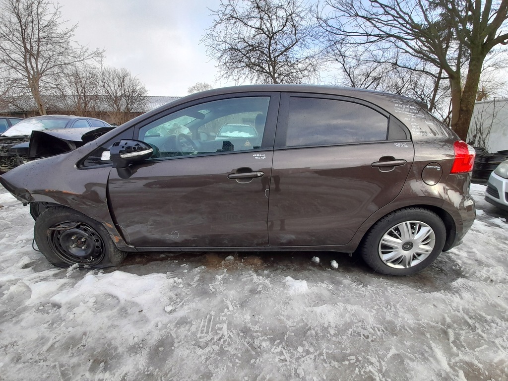 фото №16, Kia rio iii lift лампа лівий задня ліва задня крила з крила