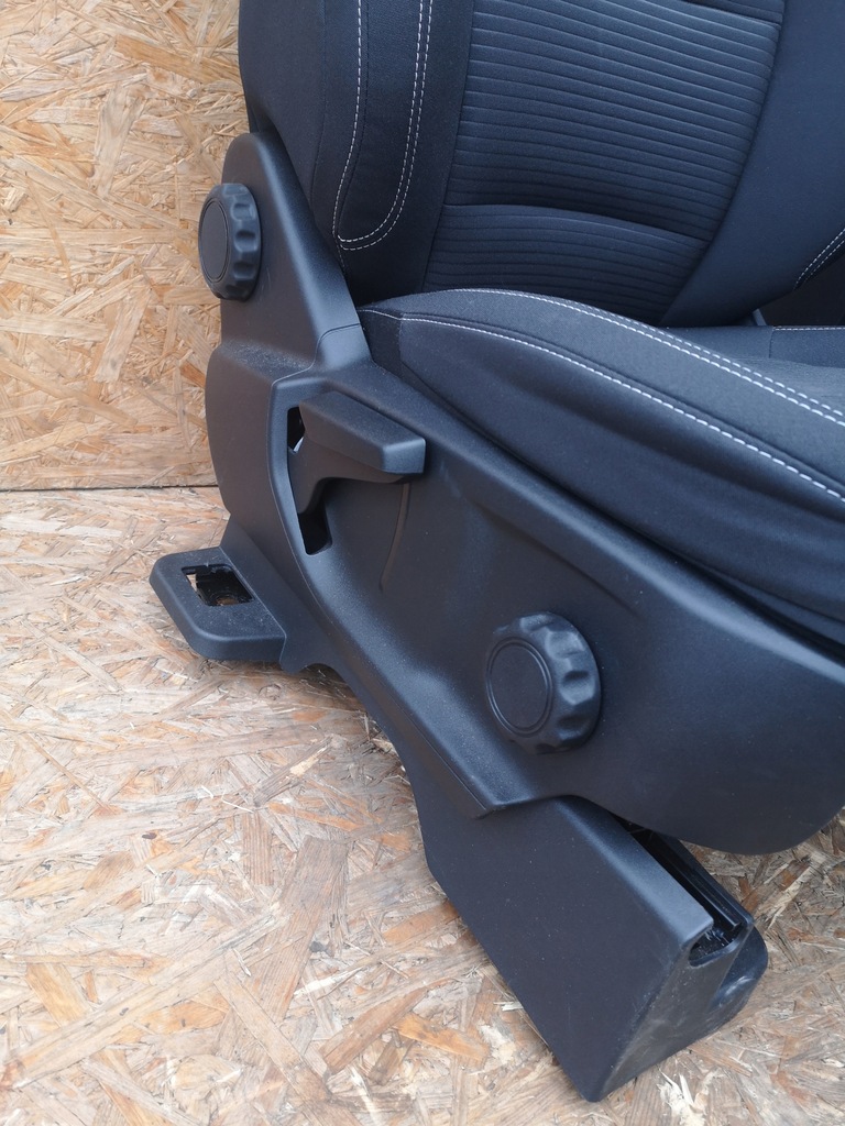 фото №5, Ford kuga mk3 сиденья заднее сиденье обшивки europa подогрев