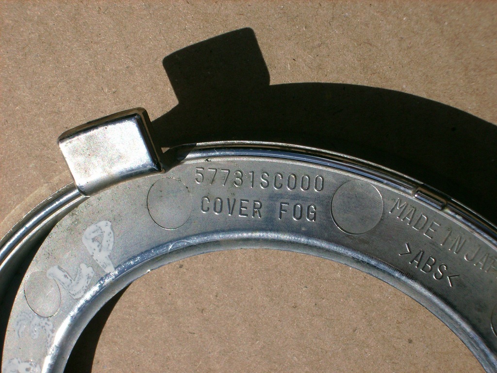 фото №12, Рамка защита противотуманной фары бампера перед subaru forester iii 2.0d 57731sc000