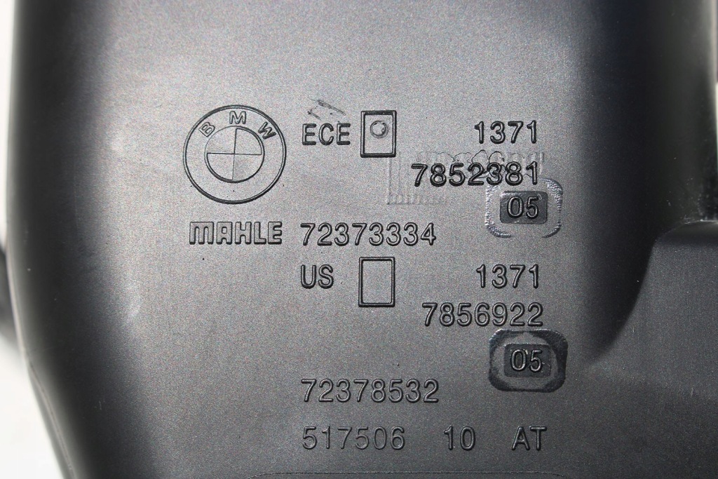 фото №15, Bmw 8 m8 фильтр воздуха 7852379 7852381 двигатель 4.4 v8 f91 f92 f93 корпус