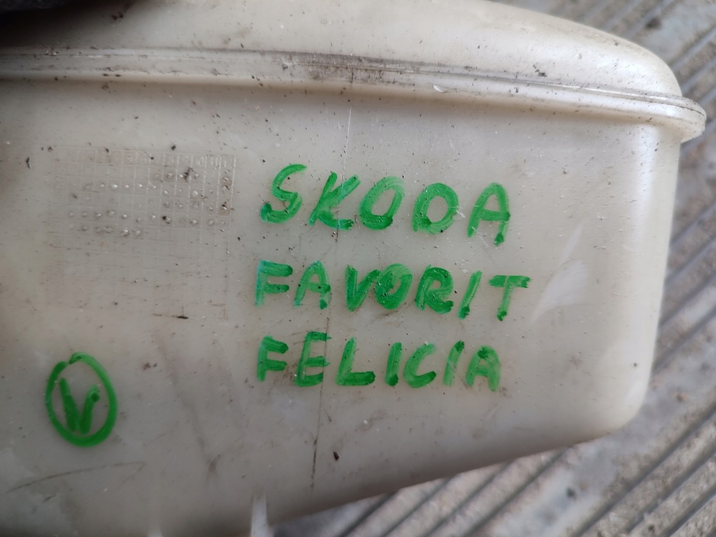 фото №5, Бачок омывателя skoda felicia 44107622