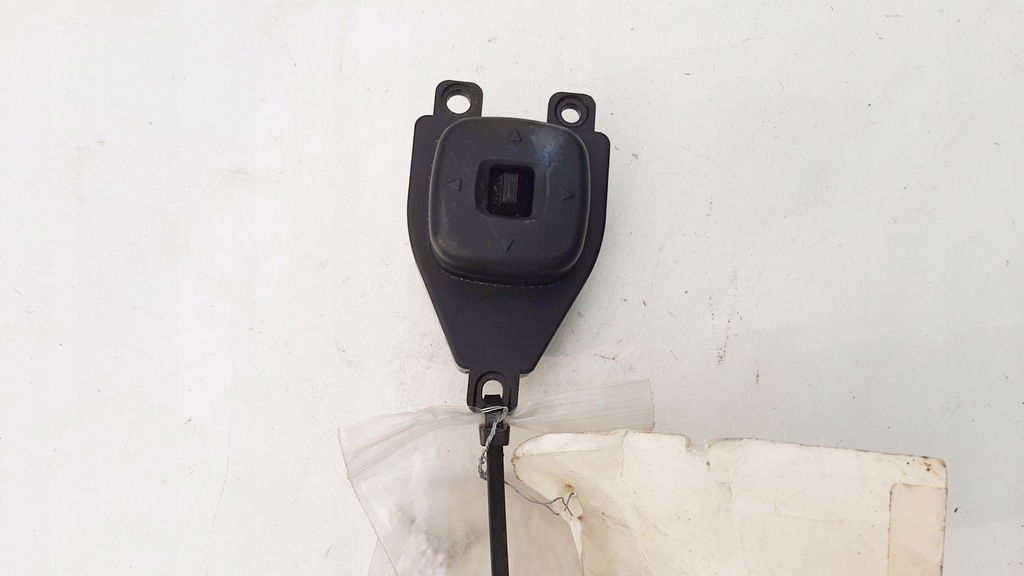 фото №9, Кнопка перемикач дзеркало регулювання mazda 3