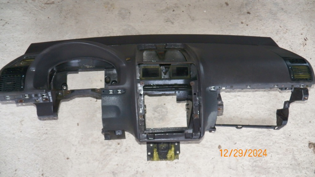 Купить Панель  приборная volkswagen оригинальный номер 1t1857001j
