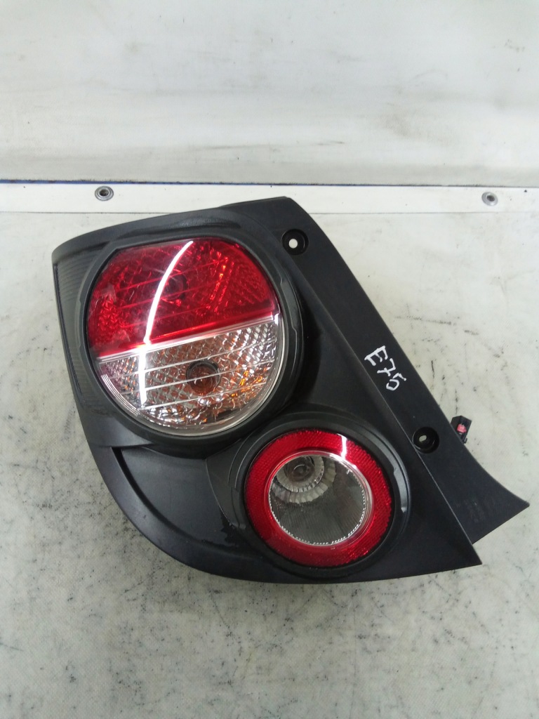 фото №1, E75 лампа лівий задня chevrolet aveo t300