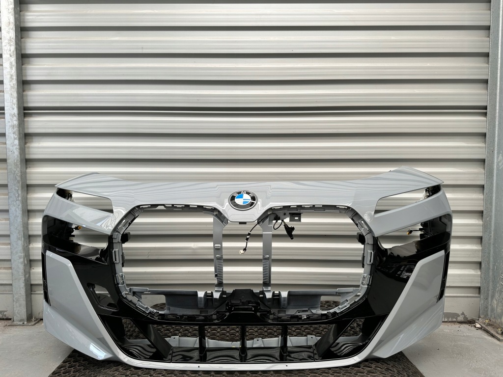 фото №1, Bmw 7 g70 бампер перед m-pakiet c4p 4pdc