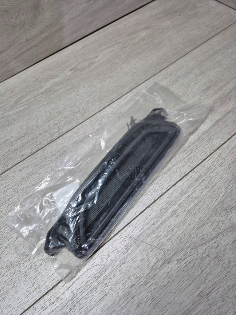 фото №2, 11375. toyota ch-r заглушка бампер правий задня 81481-f4040