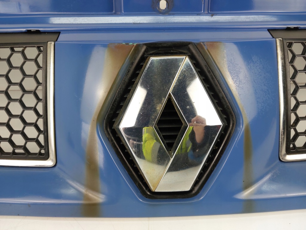 Решітка  решітка радіатора 7700313438 renault trafic 2 Ціна