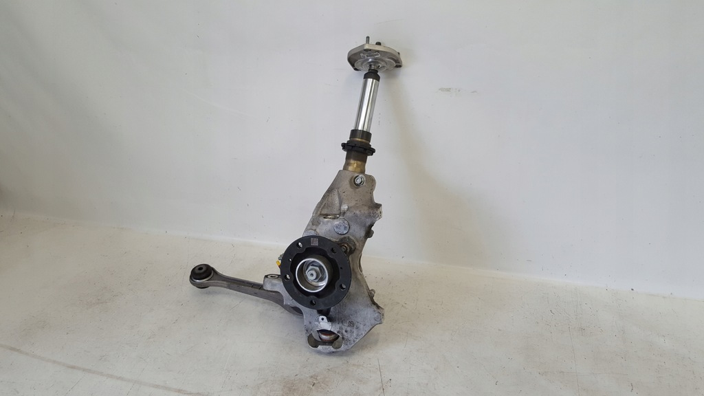 фото №4, Porsche 991 911 gt3 rs поворотний кулак ступиця перед ліва