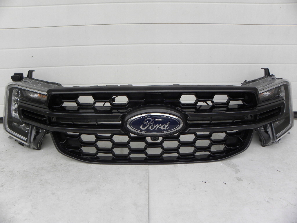 фото №1, Ford ranger iv,4 лампы передние led,atrapa-gryl na камера 22-2024 rok