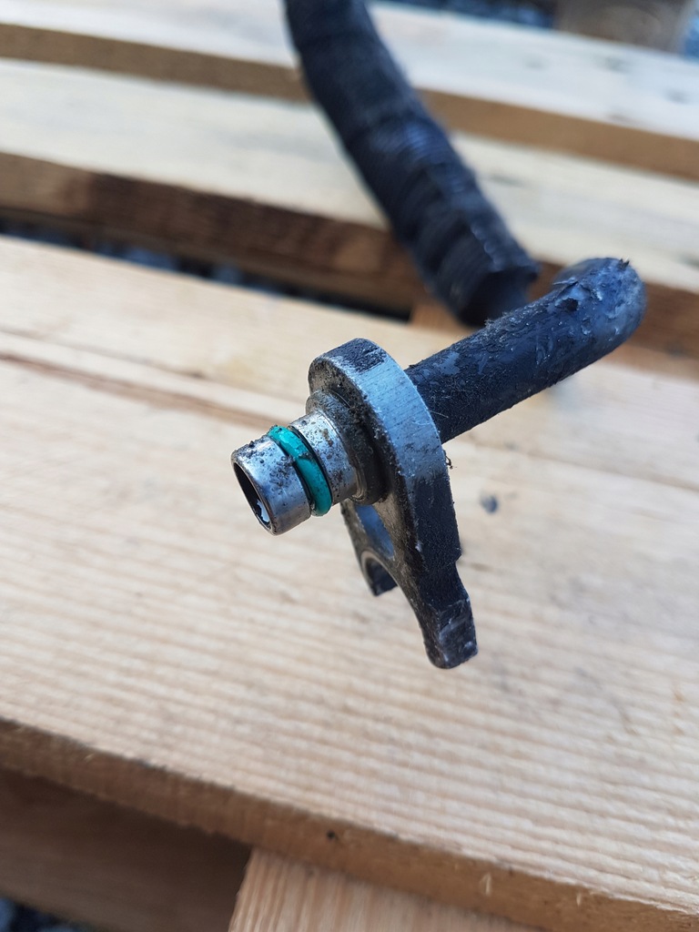 фото №2, Peugeot 508 шланг трубка підсилювача 1.6 hdi