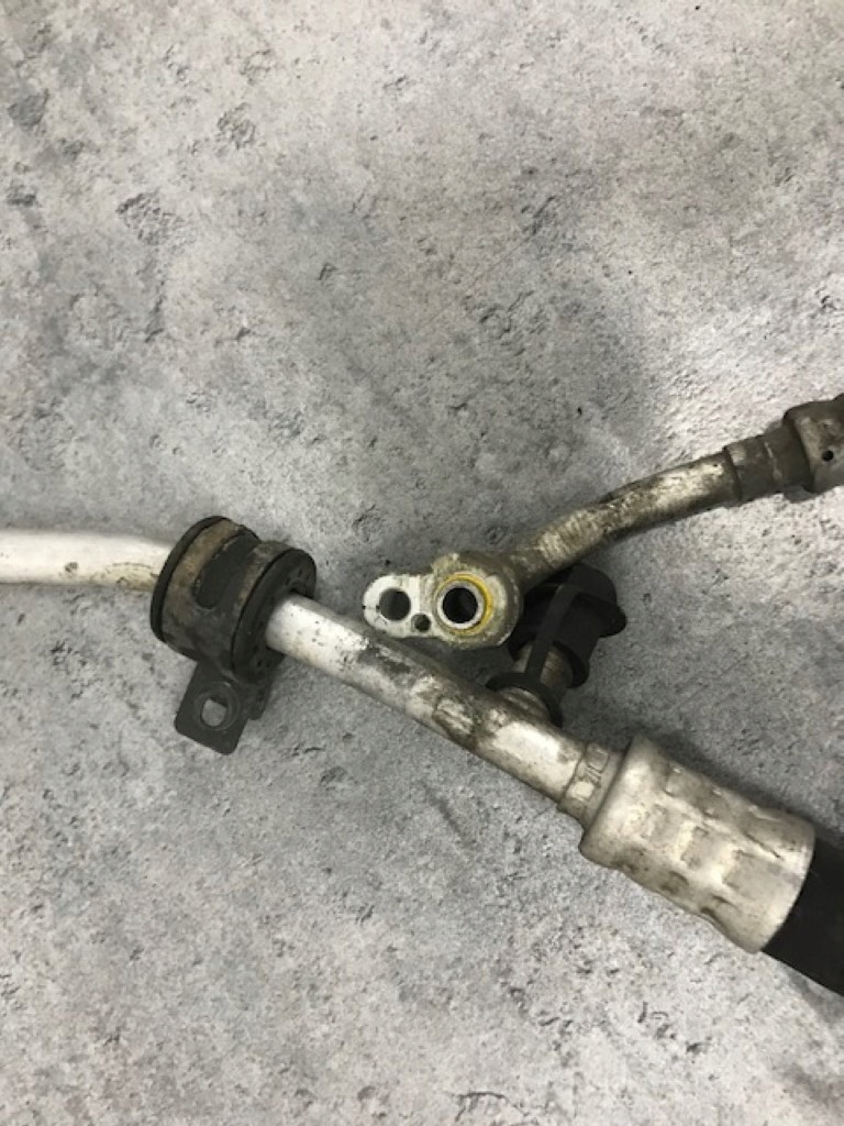 фото №7, Дроти кондиціонера carisma 2002r 1,8gdi комплект