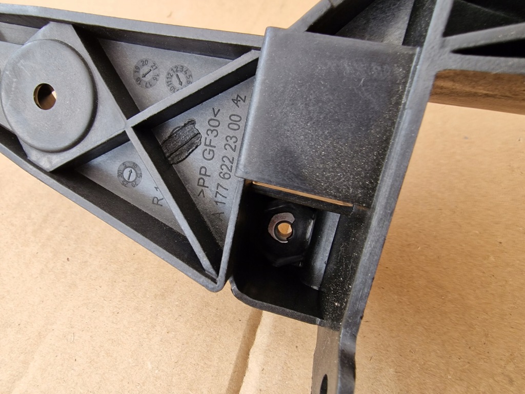 фото №4, Mercedes a klasa 177 pas передний w177