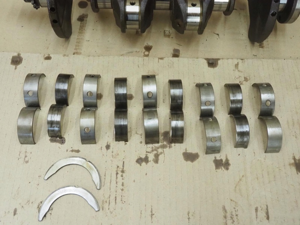 Wał колінчастий вкладиші renault scenic 1 рестайлінг  1.6 16v k4m700 Оригінал