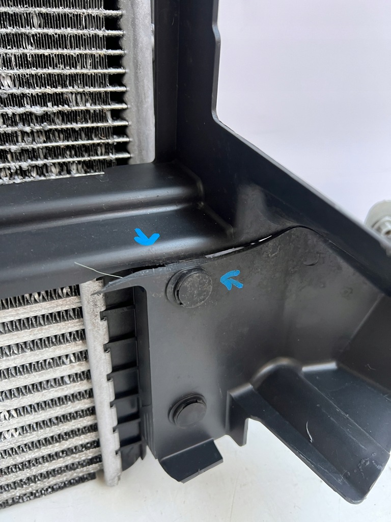 фото №14, Pas передній радіатор chevrolet trax