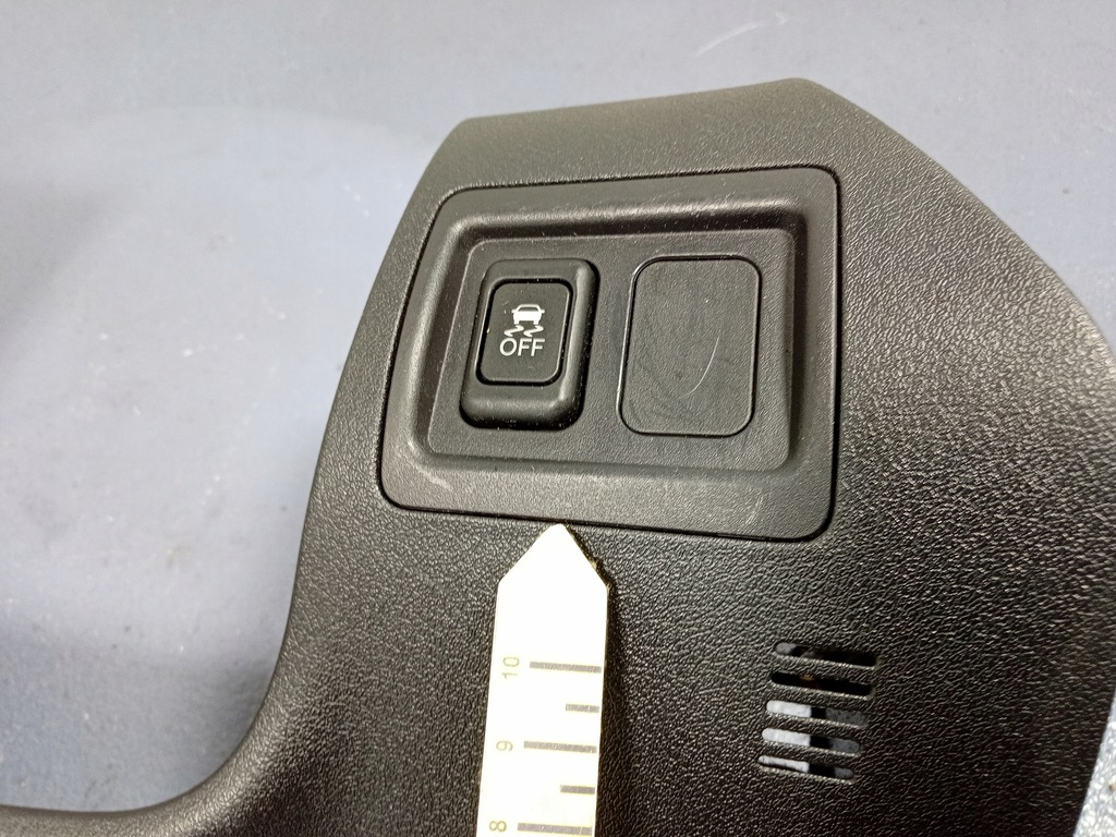 фото №6, Lexus is ii xe20 защита панели консоли нижняя левая