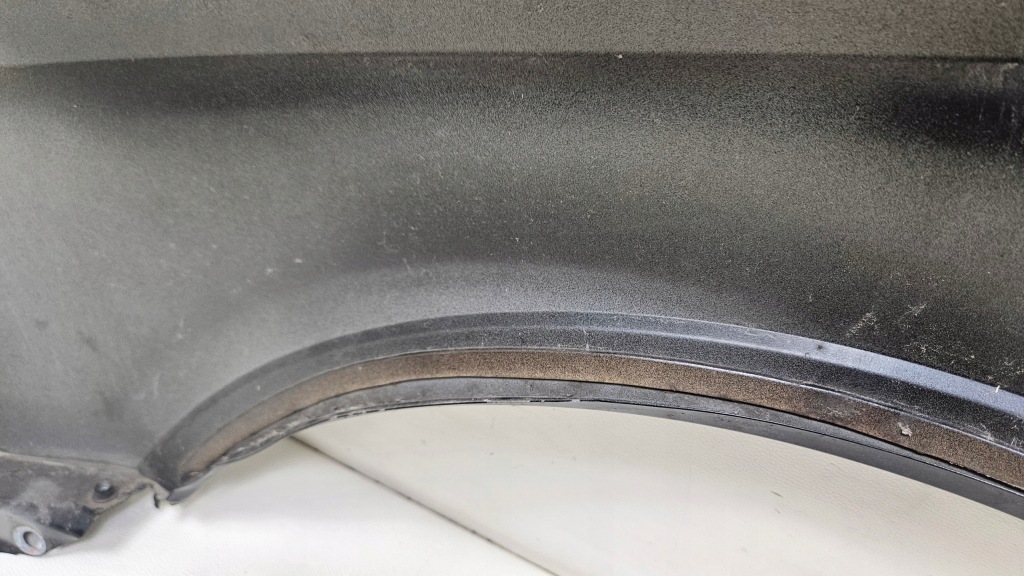 Крыло  правый  перед передний audi a3 8v5 седан оригинальный Доставка