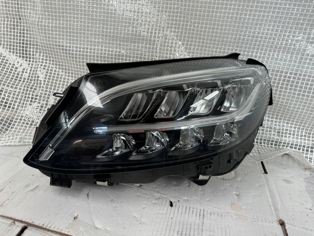 фото №1, Mercedes cklasa w205 lift левая лампа performance