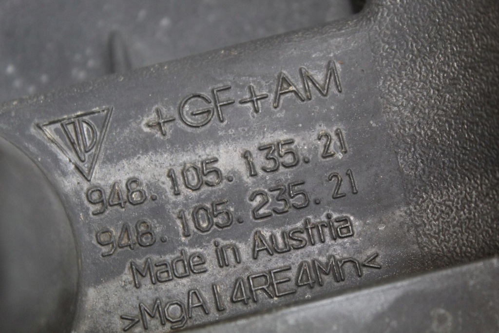 фото №9, Крышка клапанов правая porsche panamera 970 4.8 biturbo gts m4870