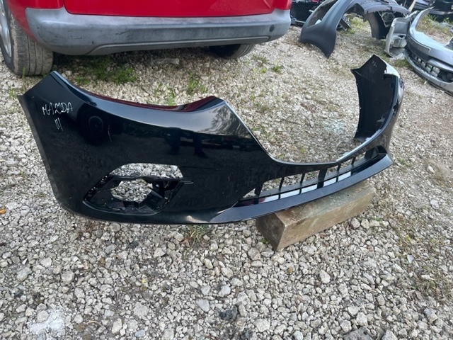 Купити Mazda оригінальний номер bjs7-50031 бампер