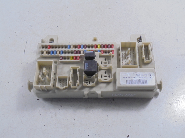Купити Ford focus mk2 коробка запобіжників 4m5t14a073ah