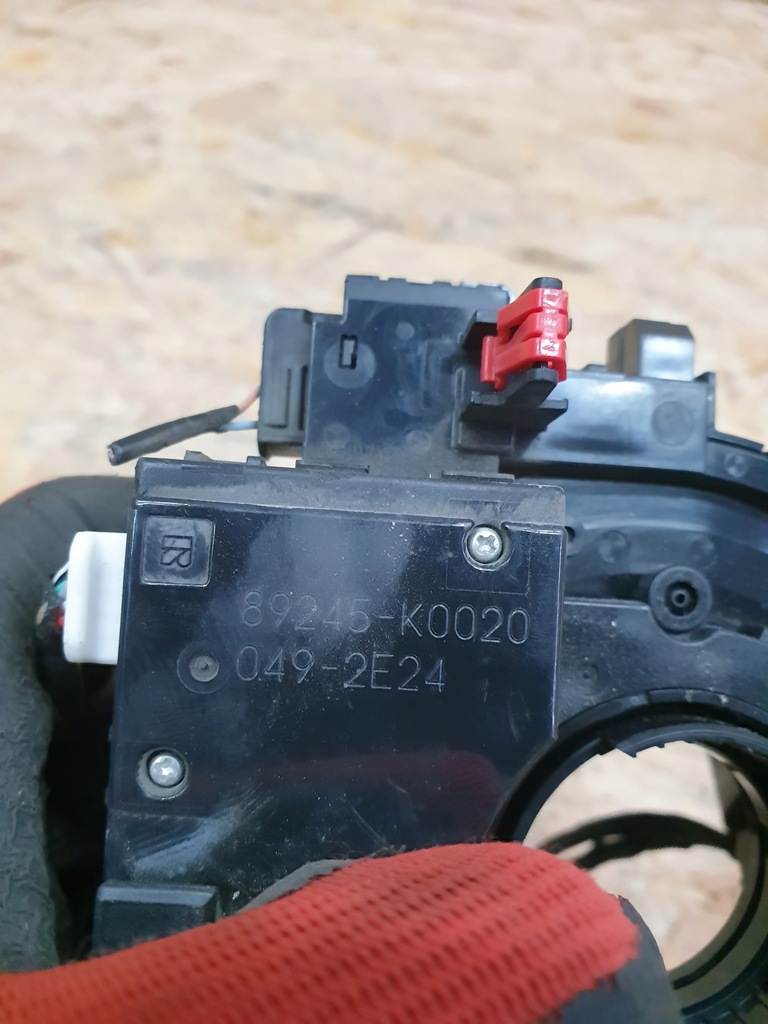 фото №5, Toyota yaris iv cross лента шлейф 89245-k0020