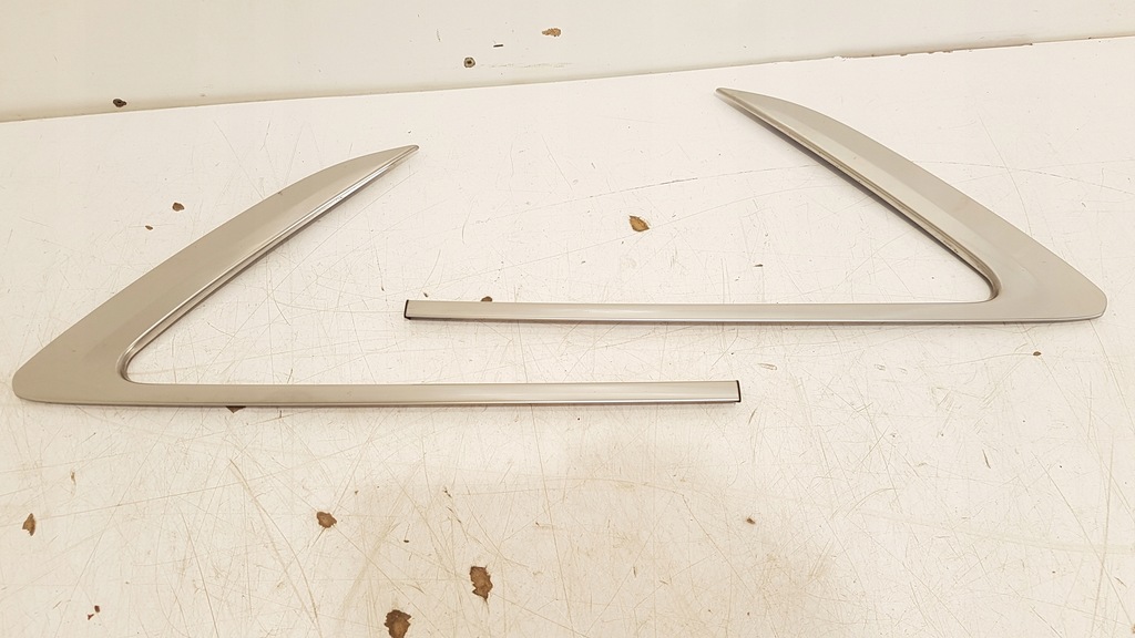 фото №1, Renault megane iv kombi молдинг хром стекло правый задняя