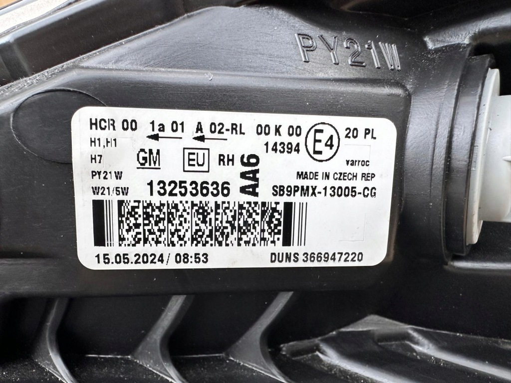 Opel meriva b 2011-2013 фара правая  перед линза поворотная 13253636 Оригинал