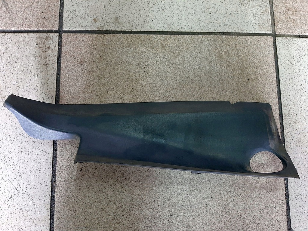 фото №1, Защита заглушка лампы задняя правая peugeot 3008