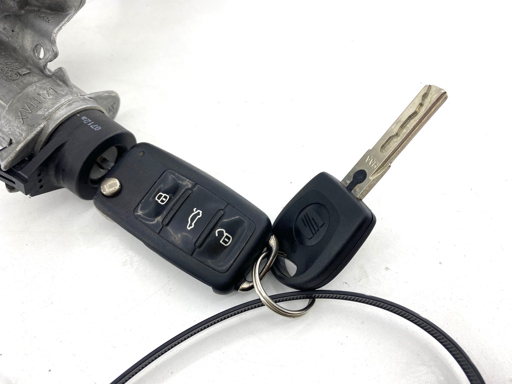 фото №9, Колонка рулевая seat ibiza iv 6j fl 1.2 b - комплектная eu ключи