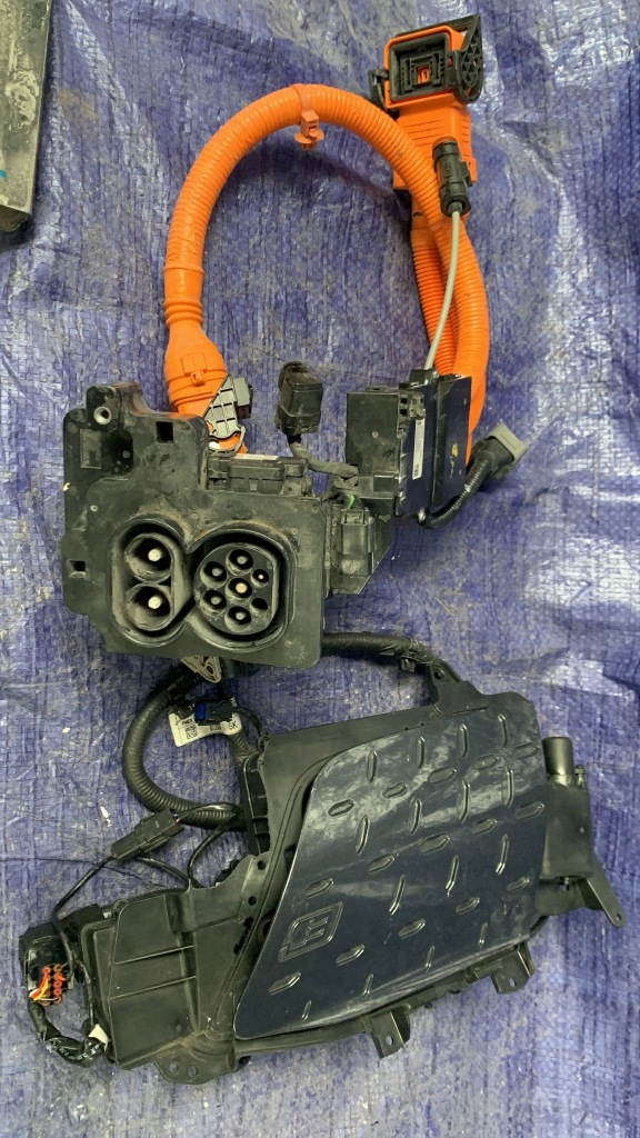 фото №1, Hyundai kona 2018- ev електрик роз'єм заряджання