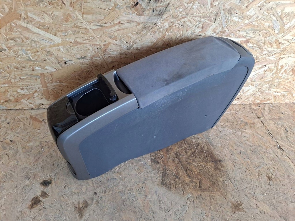 фото №1, Підлокітник бардачок toyota prius ii