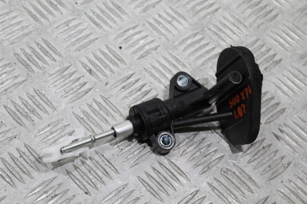 Купити Насос зчеплення fiat 500 x 500x sport рестайлінг