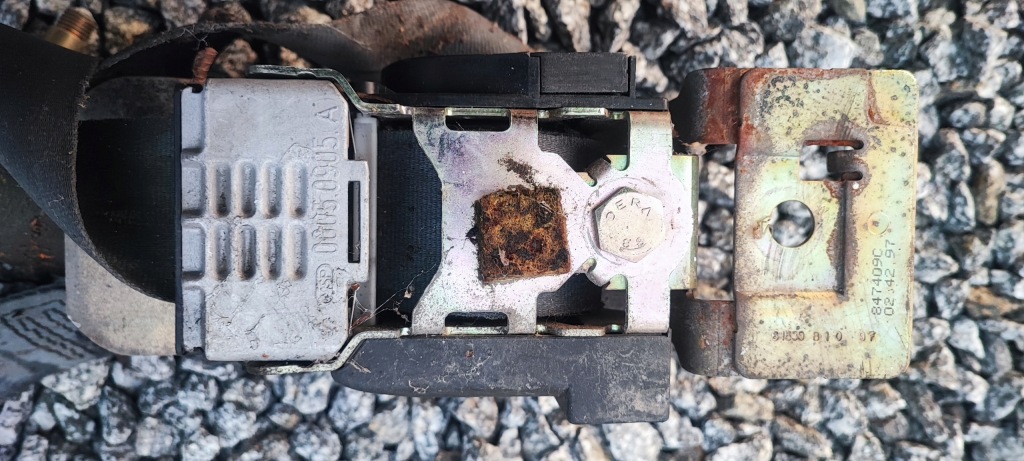 Купить Scenic 1 ремень безопасности левое  перед 00050905a