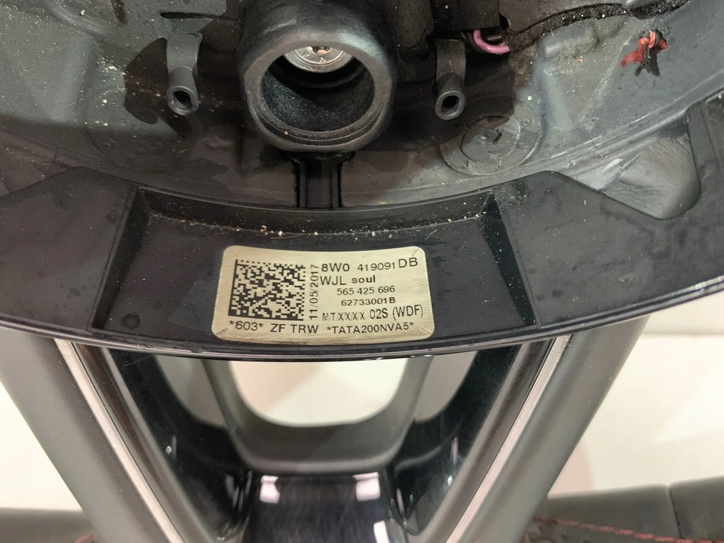 фото №7, Audi s5 8w s4 b9 воздуховод кожаный czerwona nić 8w0419091db