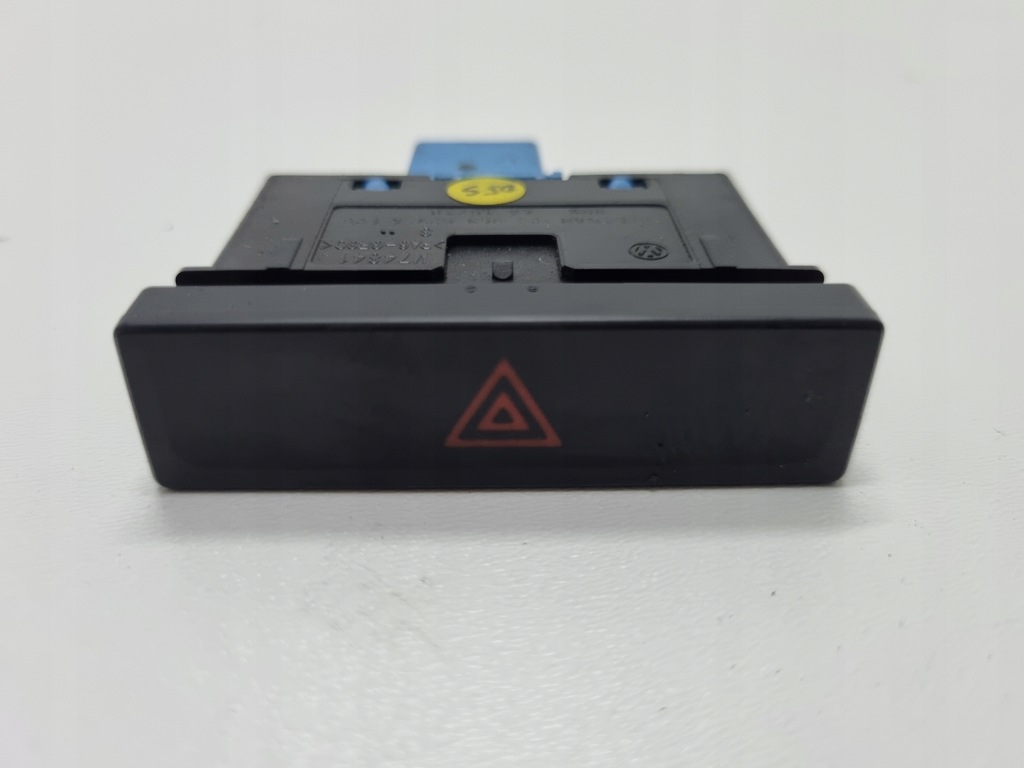 фото №1, Vw crafter ii 16- кнопка света аварийных