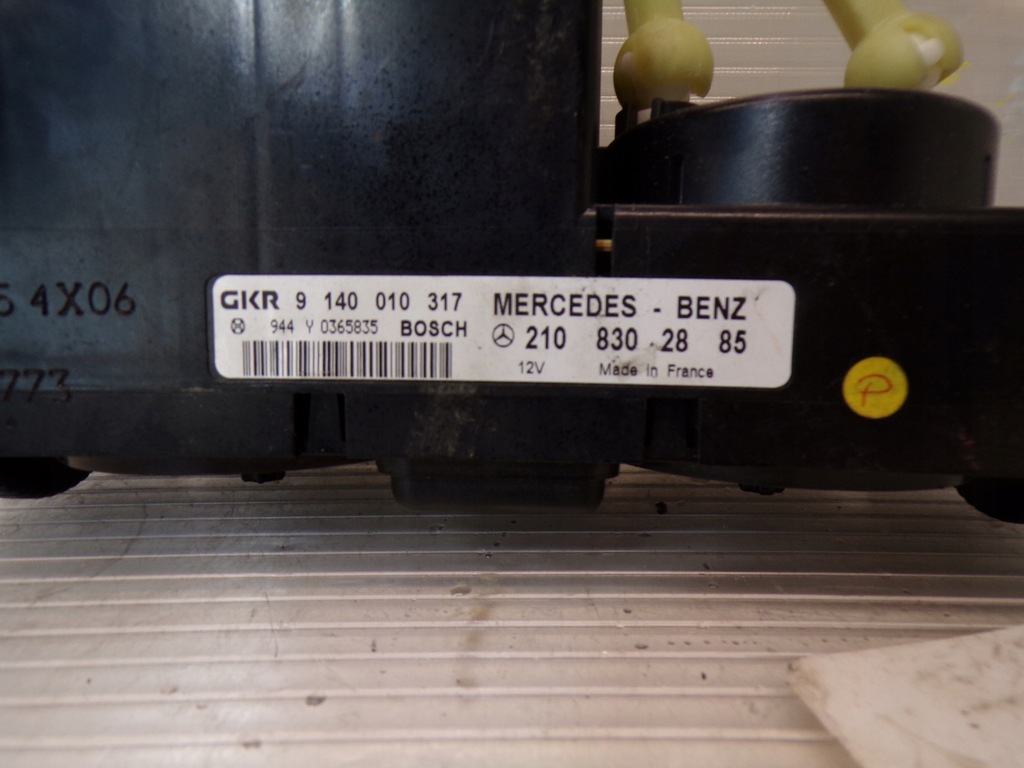 фото №6, Панель обдув кондиціонера mercedes w210 2108302885