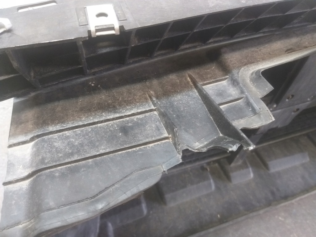 фото №8, Pas передний жалюзи bmw 2 ii f45 f46 5174 8058552