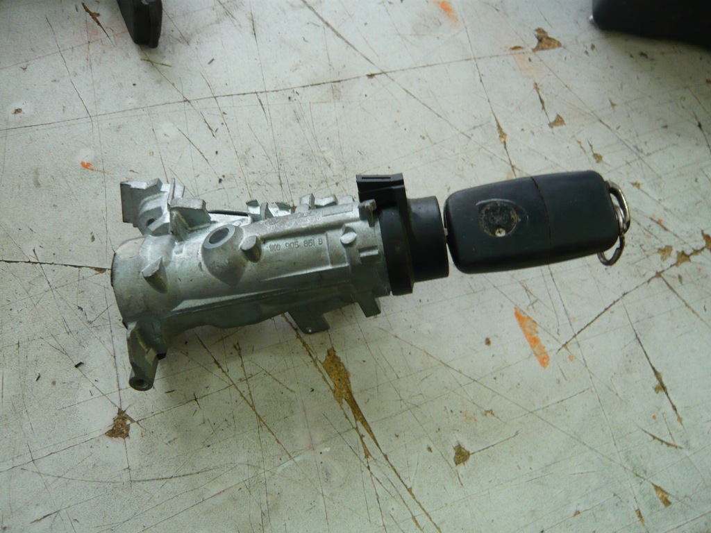 фото №1, Замок зажигания ключ 1k0905851b audi a3 8p