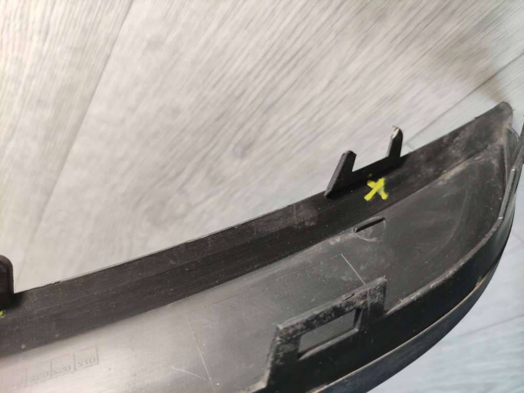 фото №14, Tesla model 3 спойлер накладка бампера задняя 110303500d