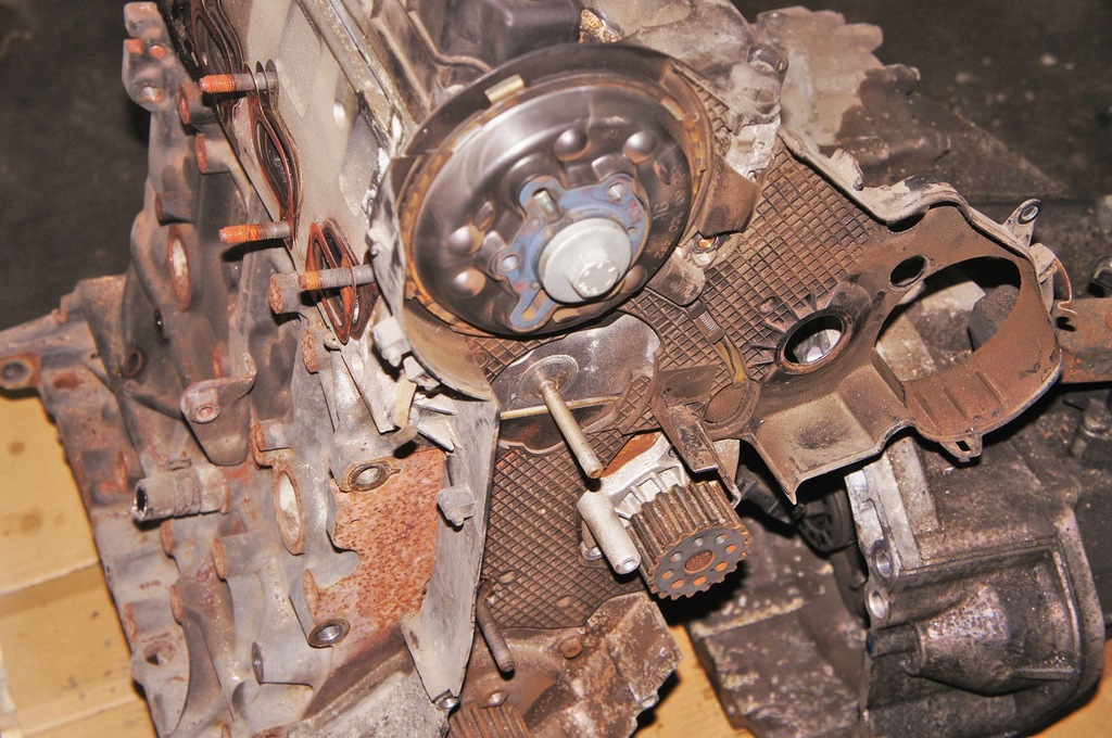 фото №7, Su284 vw transporter t6 2.0d 102km двигатель caab 23% vat