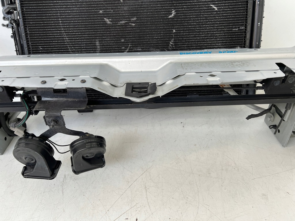 фото №7, Pas передній радіатор land rover discovery sport