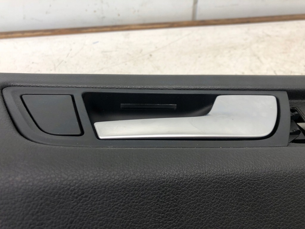 фото №4, Обшивка двері правий перед audi q5