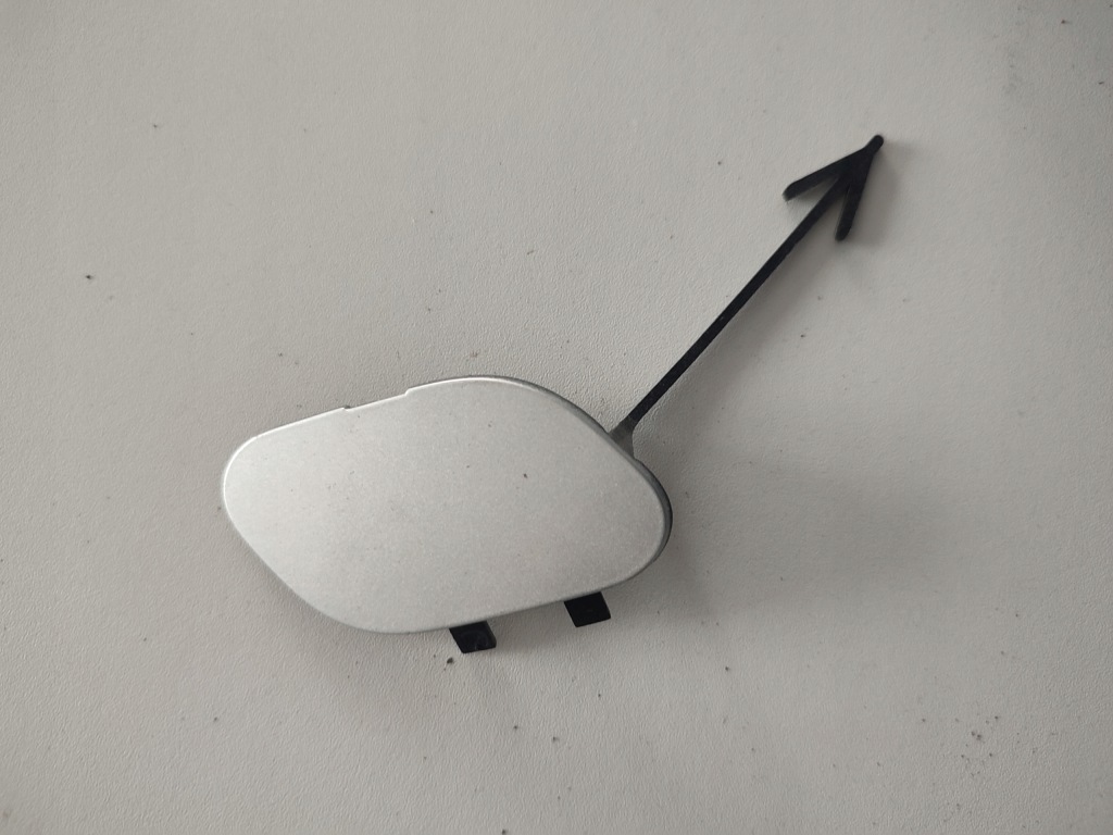 Купити Заглушка бампера фаркоп перед corsa e 13399230