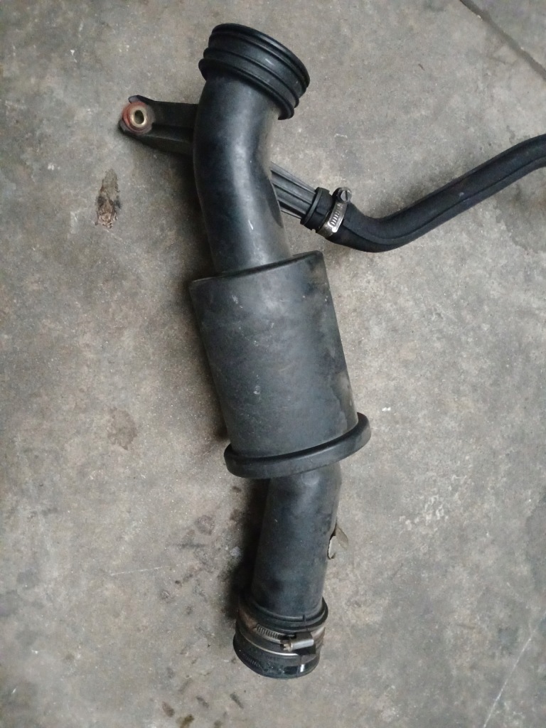 фото №1, Резонатор воздухозаборник воздуха mercedes w209 clk