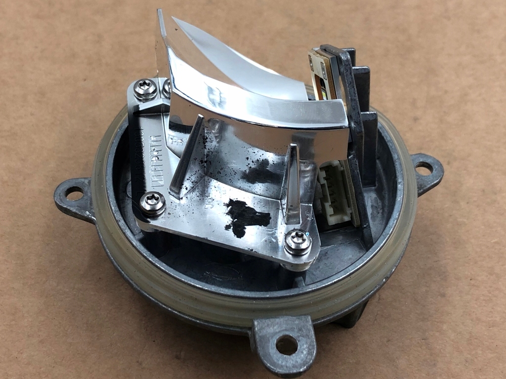 фото №8, Блок управления фары led поворота поворота левый перед 7379920 do bmw 4 f32 f36