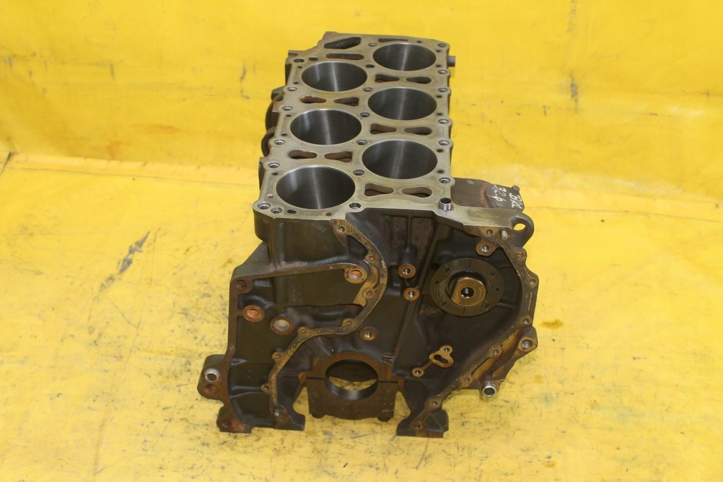 фото №8, Блок двигателя vw phaeton 3.2 fsi 022103021s bkl ayt