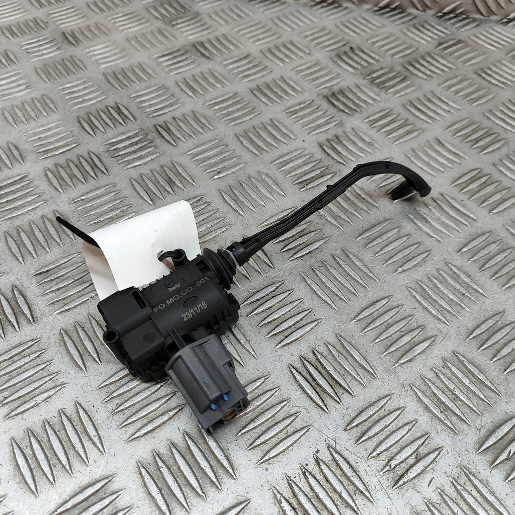 фото №1, Land rover range rover sport l494 2018 привод крышка заливной топлива