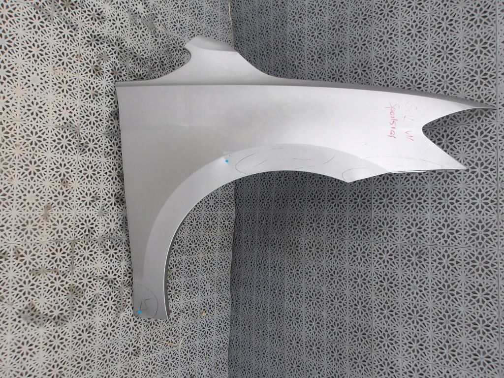 фото №1, Крыло правый передний vw golf vii sportsvan